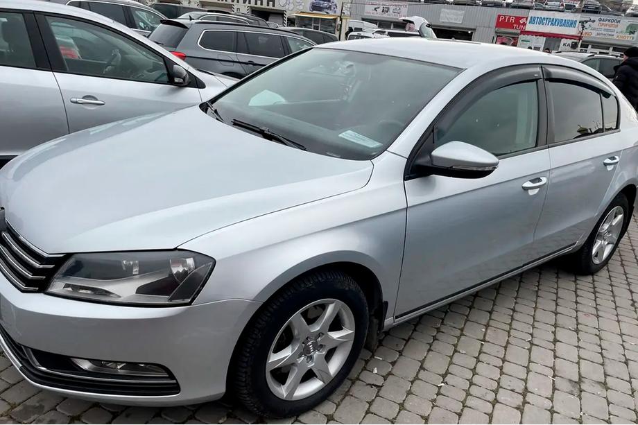 Volkswagen Passat B6 2006-2012 Deflettori Aria SD (4 pz, HIC) Foto 3