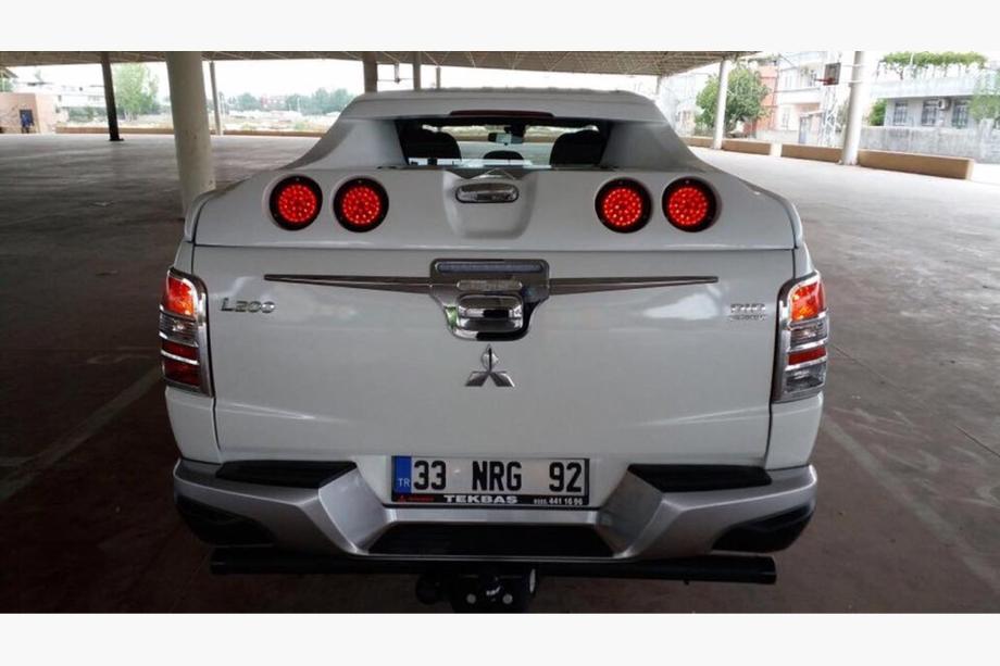 Mitsubishi L200 2015-2024 Hardtop da tetto (GrandBox) Foto 3