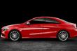 Panoramica della berlina Mercedes-Benz CLA-Class foto 7