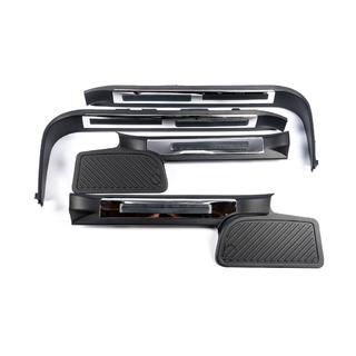 Battitacco in plastica con illuminazione (nero) Toyota Land Cruiser 200 2007-2021 foto 4