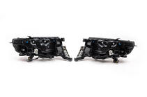 Toyota Land Cruiser 200 2007-2021 Fari Anteriori 2016+ (Standard) foto 6