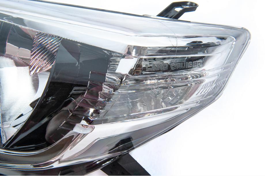 Toyota Land Cruiser Prado 150 2009-2023 Fari anteriori LED (2013-2017, 2 pz) Foto 18