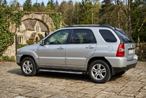 Kia Sportage 2004-2010 Pedane Laterali Fullmond (2 pz, alluminio) foto 1