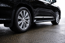 Lexus LX570/450d 2008-2022 Modanature Porte (Design 2016+) foto 3