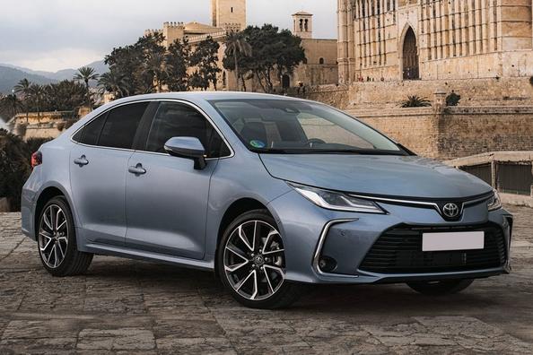 Sfoglia berlina Toyota Corolla dodicesima generazione Foto 3