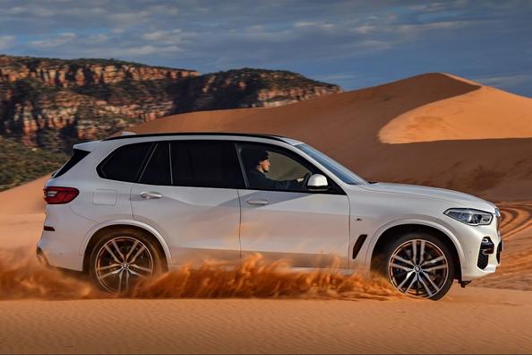 Sfoglia BMW X5 nuova generazione Foto 6
