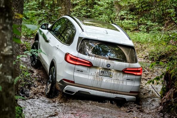 Sfoglia BMW X5 nuova generazione Foto 3
