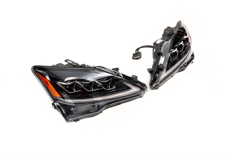 Lexus IS 2005-2013 Fari anteriori 3-LED (2 pz) Image