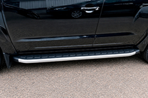 Volkswagen Amarok 2010-2022 Pedane laterali Fullmond Grey (2 pz, alluminio) foto 2