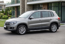 Volkswagen Tiguan 2007-2016 Pedane laterali Fullmond (2 pz, alluminio) foto 1