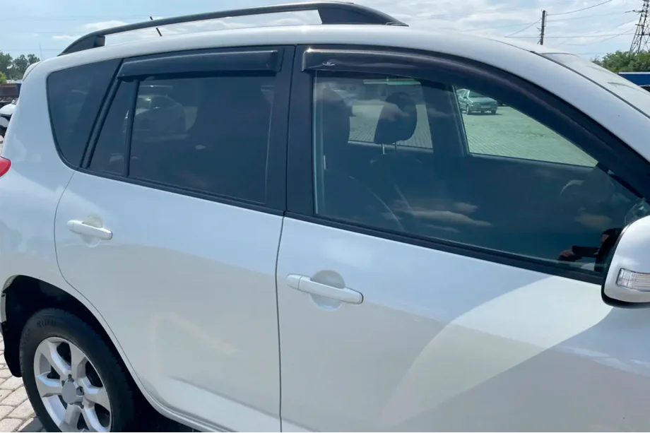 Toyota Rav 4 2006-2013 Deflettori Finestrini (4 pz, HIC) Foto 3