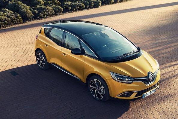La quarta generazione della compatta monovolume Renault Scenic Foto 10