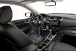 Panoramica della rinnovata berlina Nissan Sentra foto 4