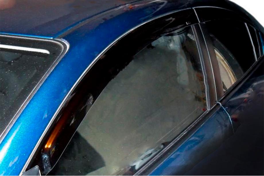 Mazda 323 1977-2003 Deflettori Finestrini (4 pz, HIC) Image