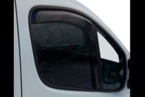 Nissan Primastar 2002-2014 Deflettori finestrini ad incastro (2 pz, HIC) foto 6