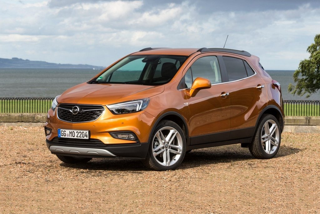 Recensione di un crossover compatto Opel Mokka X