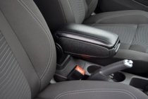 Renault Duster 2018-2024 Bracciolo (nel portabicchieri) foto 1