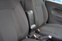 Dacia Duster 2018-2024 Bracciolo (nel portabicchieri) foto 4