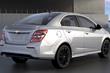 Panoramica della rinnovata berlina Chevrolet Aveo foto 5
