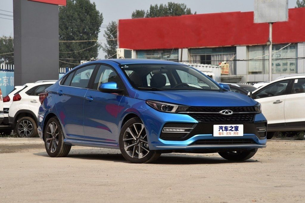 Sfoglia berlina Chery Arrizo GX