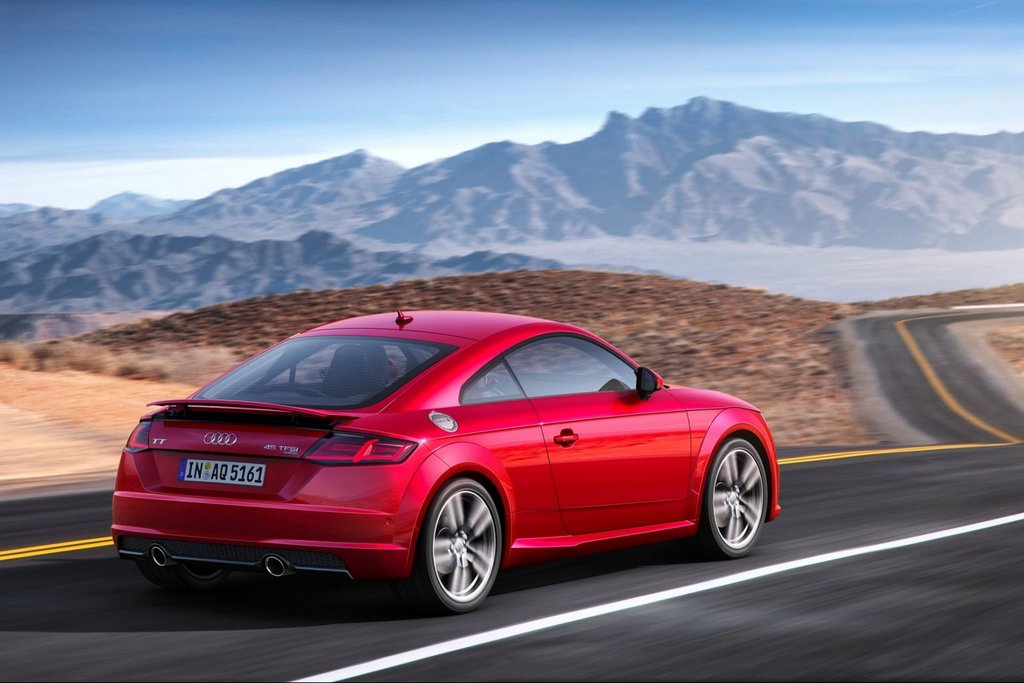 Aggiornata modello Audi TT Coupe