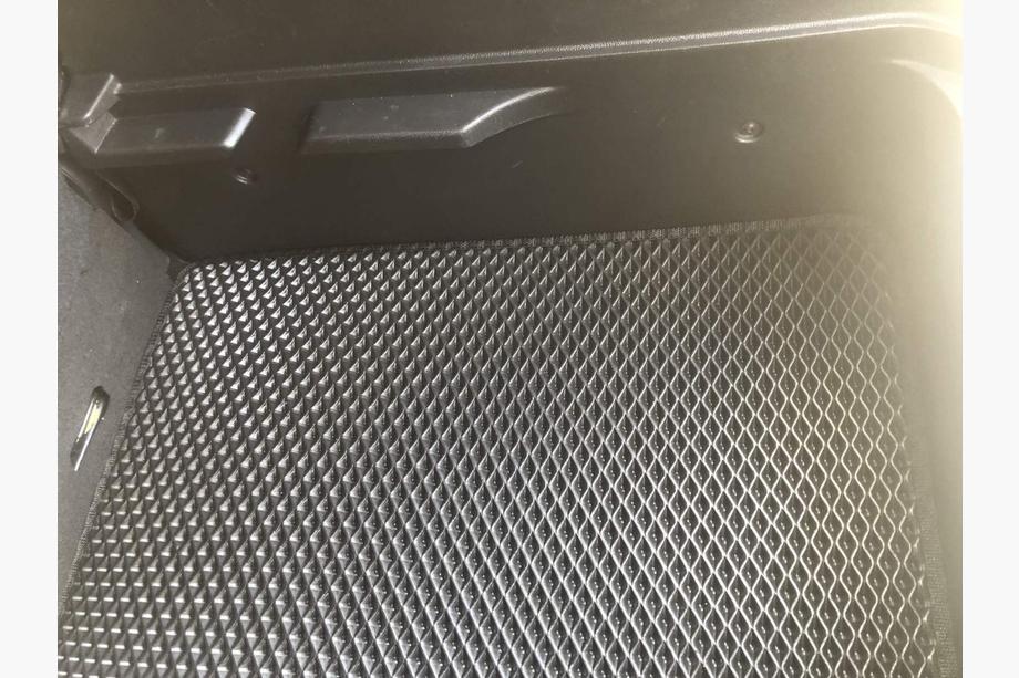 Renault Captur 2013-2019 Tappetino bagagliaio ripiano inferiore EVA (nero) Foto 5