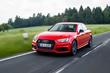 Panoramica della berlina sportiva di Audi S4 foto 2