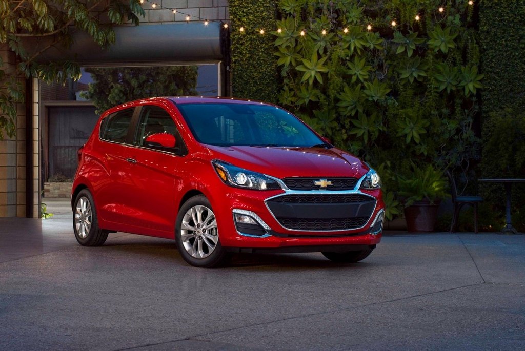 Recensione aggiornato berlina compatta Chevrolet Spark