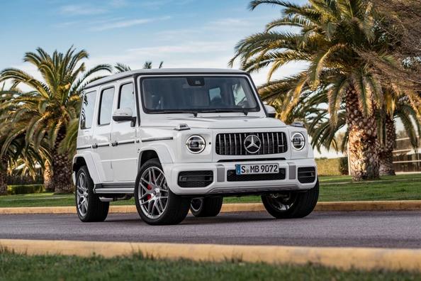 Modello rinnovato del SUV Mercedes-Benz Classe G Foto 10