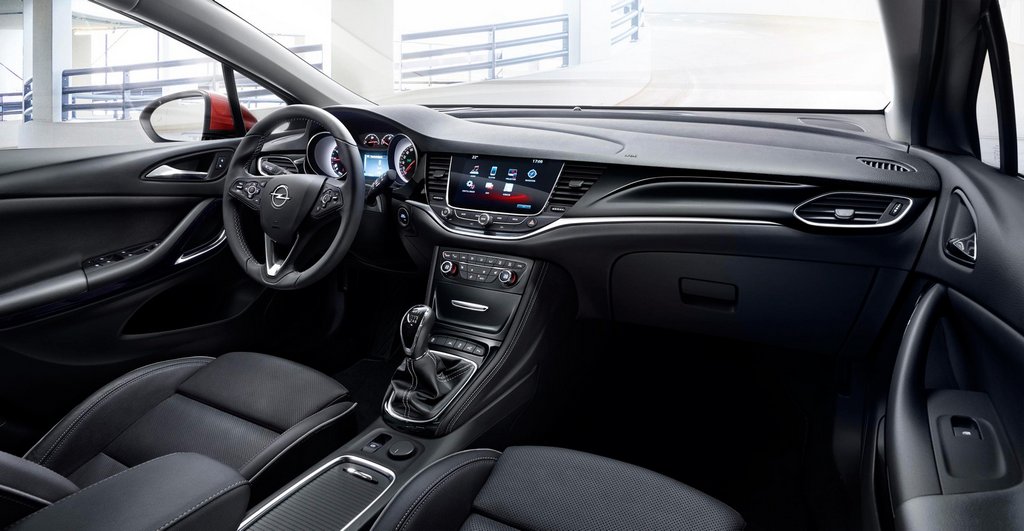Sfoglia cinque porte berlina Opel Astra K