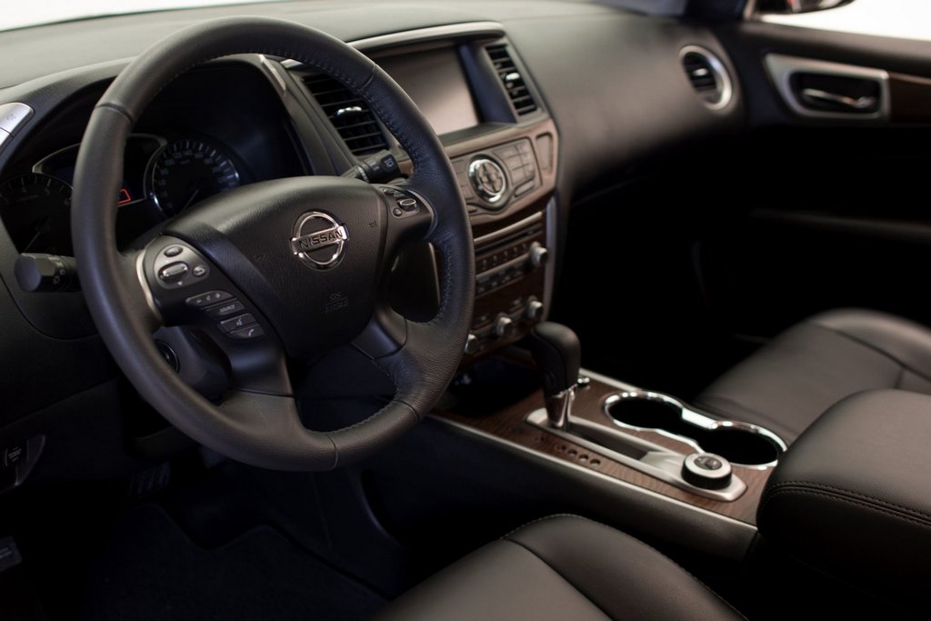 Modifica restyling del crossover Nissan Pathfinder