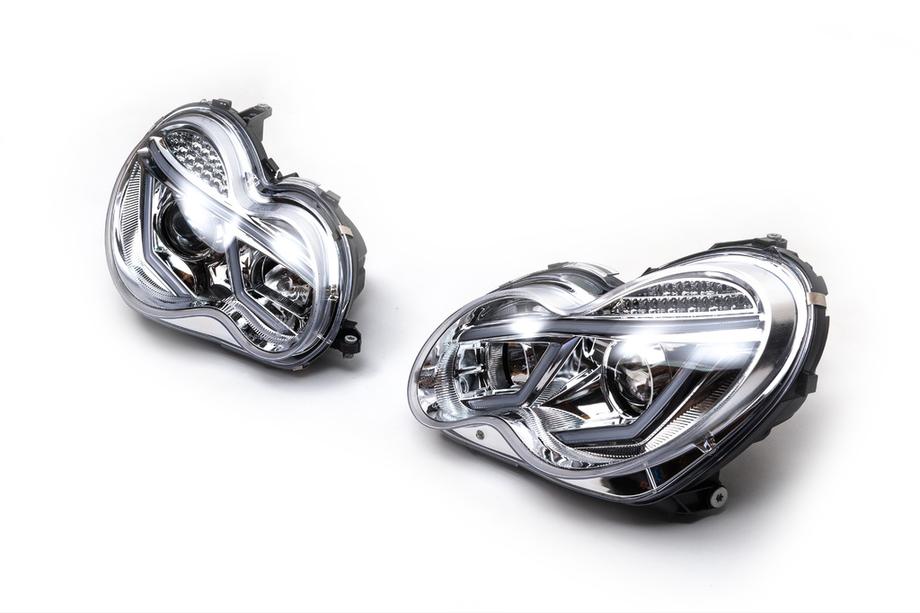 Mercedes C-class W203 2000-2007 Fari anteriori con luci diurne a LED (2 pz) Foto 4