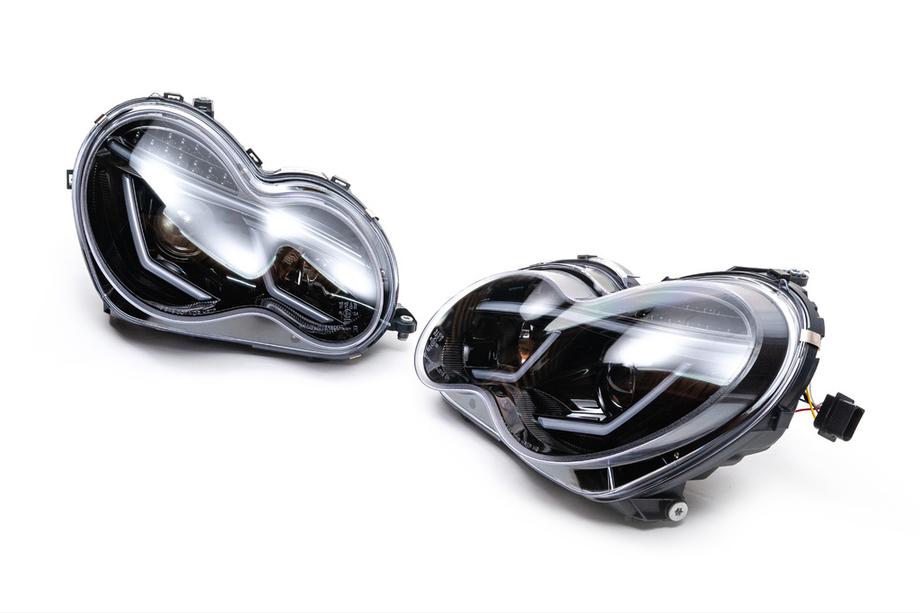 Mercedes C-class W203 2000-2007 Fari anteriori con luci diurne a LED (2 pz) Foto 10