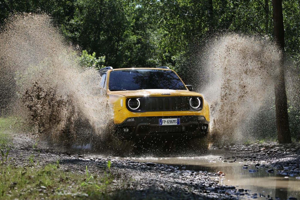 Il rinnovato crossover Jeep Renegade