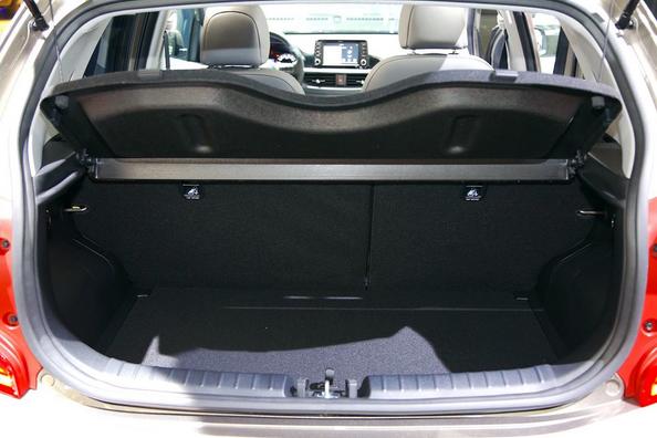 Modifica crossover della berlina Kia Picanto X-Line Foto 6