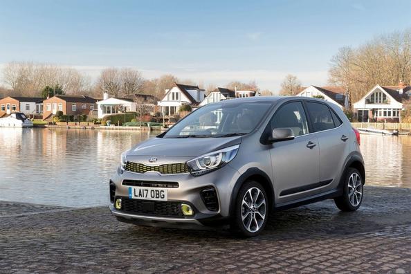 Modifica crossover della berlina Kia Picanto X-Line Foto 2