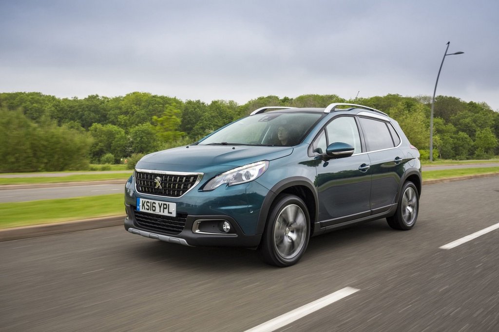Aggiornata la modifica di un crossover compatto Peugeot 2008
