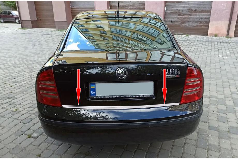 Skoda Superb 2001-2009 Modanatura bagagliaio acciaio inox Image