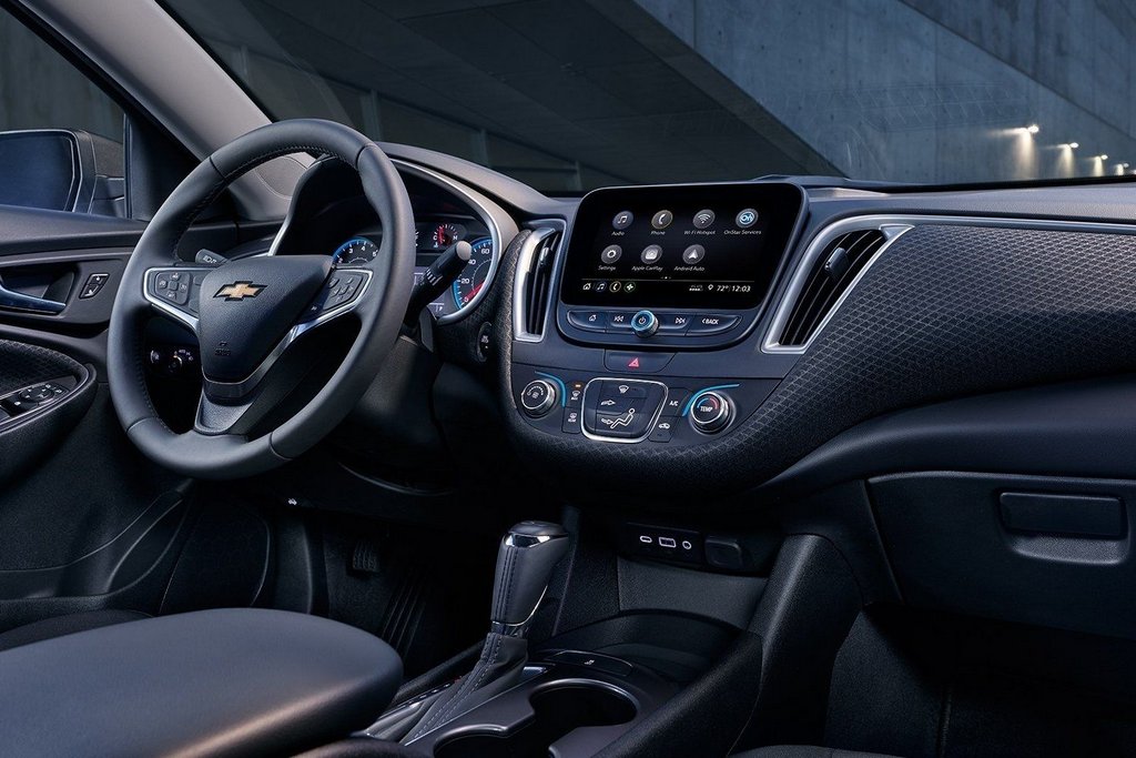 Sfoglia berlina Chevrolet Malibu nuova generazione