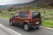 Revisione del nuovo furgone compatto Peugeot Rifter foto 10