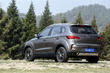 Recensione di un crossover compatto FAW Besturn X40 foto 12