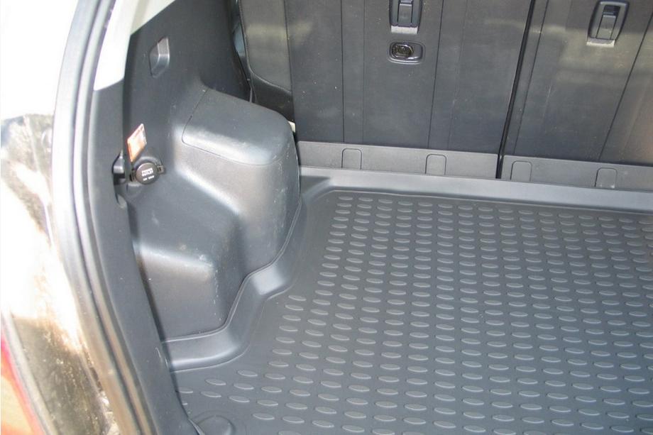 Hyundai Tucson JM 2004- Vasca baule (Novline) SUV Foto 2