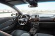 Recensione di un crossover compatto Hyundai Kona foto 6