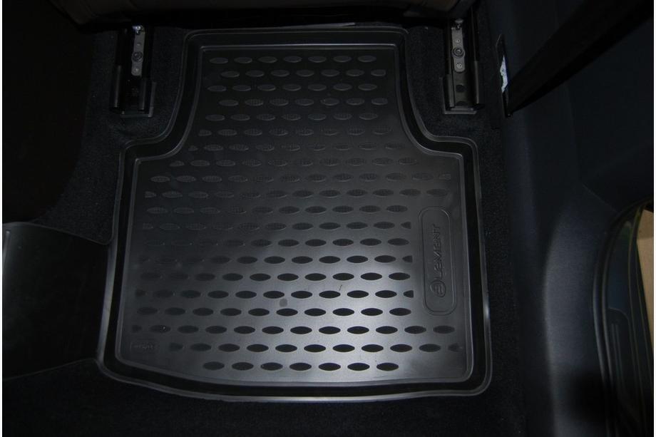 Skoda Superb 2015-2024 Tappetini in gomma 3D per abitacolo (4 pz, Novline) Foto 4