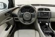 Recensione premio berlina Jaguar XE foto 6