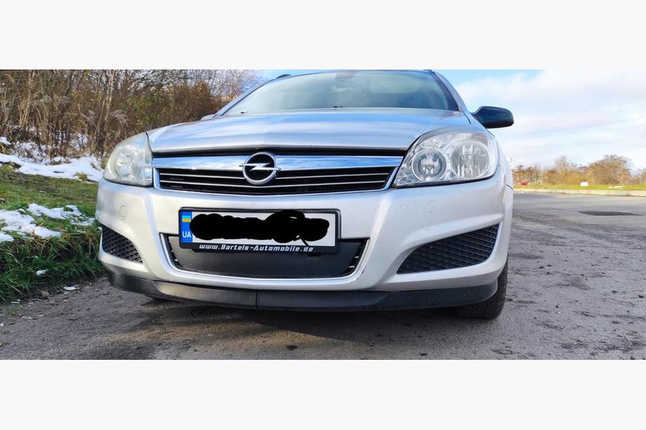 Opel Astra H 2004-2013 Griglia invernale (2004-2007) Opaco Foto 1