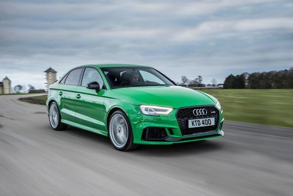 Recensione del cd di sport berlina Audi RS3