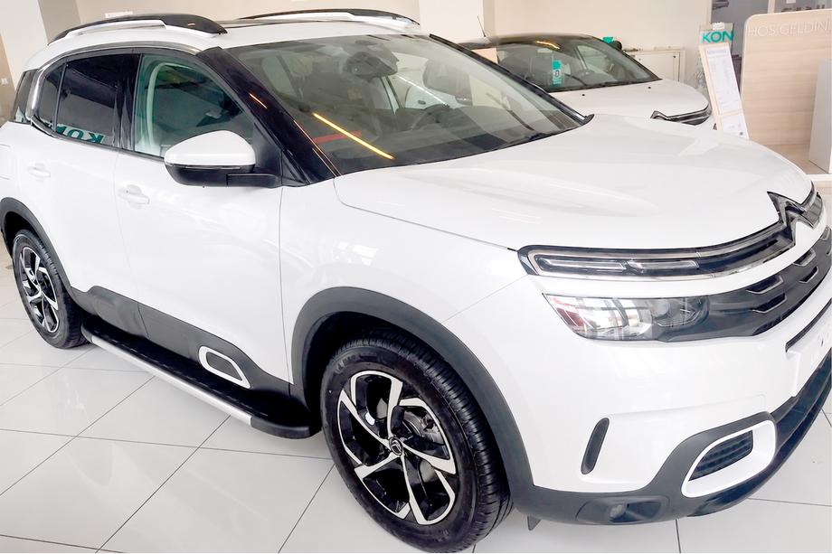 Citroen C5 Aircross 2017-2025 Pedane Laterali Duru (2 pz, Alluminio) Foto 1