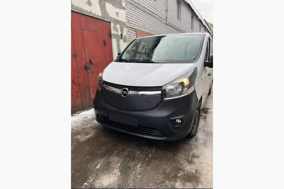 Opel Vivaro 2015-2019 Copertura invernale per griglia Foto 2