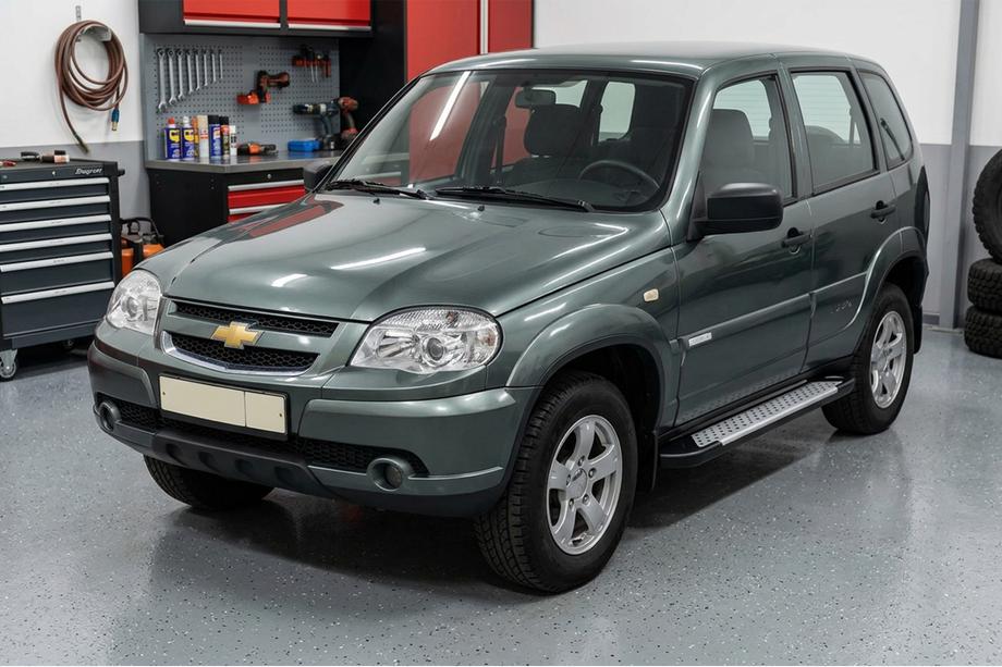 Chevrolet Niva 1998-2020 Pedane laterali Allmond Grey (2 pz, alluminio) Image